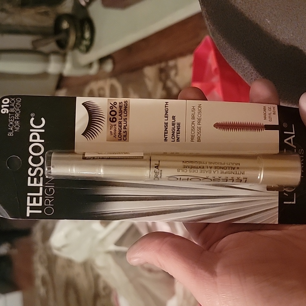 L'Oreal Telescopic Original Mascara nib blackest black intense length